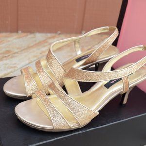Women's 9M Nina Nolga Gold Baby Glitter Sandal